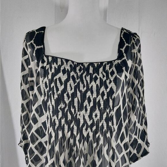 ICE! FLUTTERY, FLOWY BLACK & TAN RUCHED FRONT, SHEER CHIFFON TOP, BLOUSE! SZ L - Picture 3 of 8
